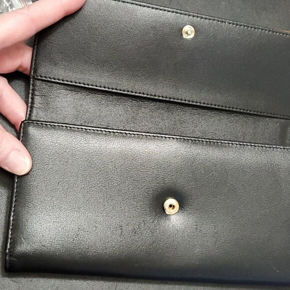 Stealth Mode black and tanish brown leather wallet - Picture 6 of 12